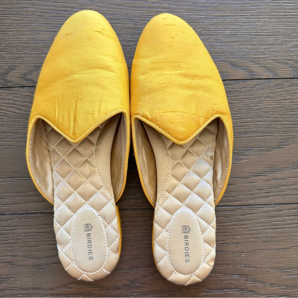 Birdies Yellow Mules with Pointed Toe Design